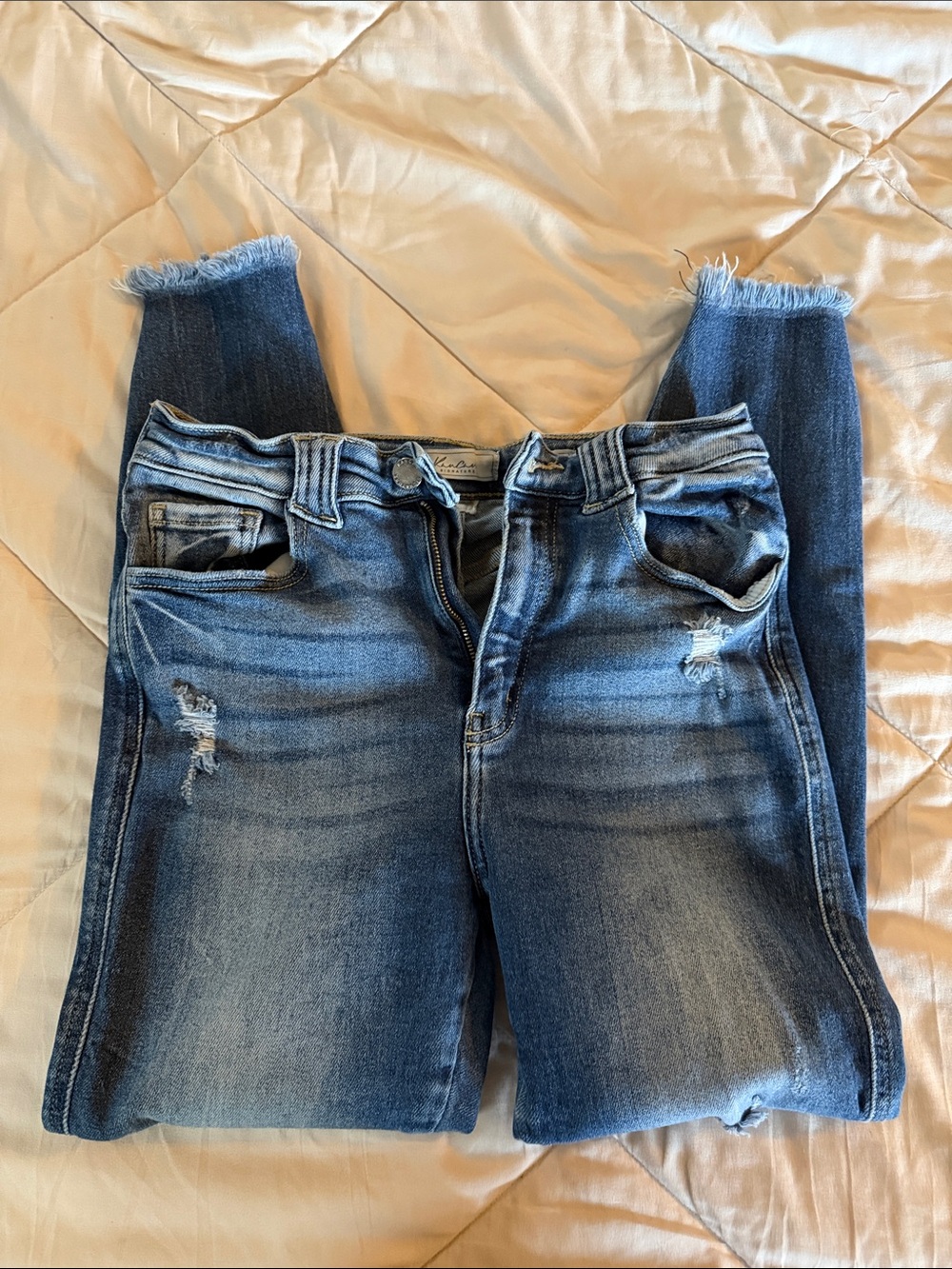 KanCan Mid/Light Wash Distressed Ankle Crop Jeans
